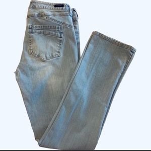 Liverpool Jeans Light Wash Straight Leg Size 6